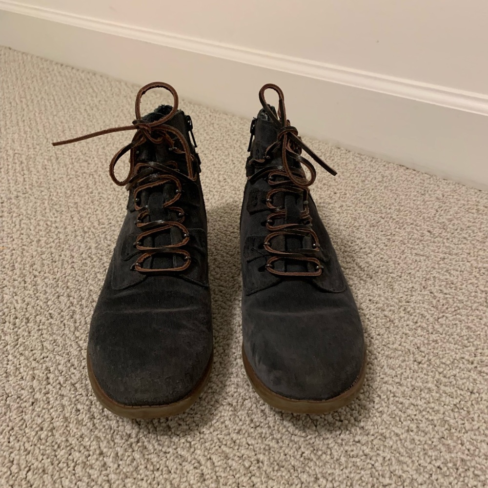Women’s Navy Suede Casual Boots